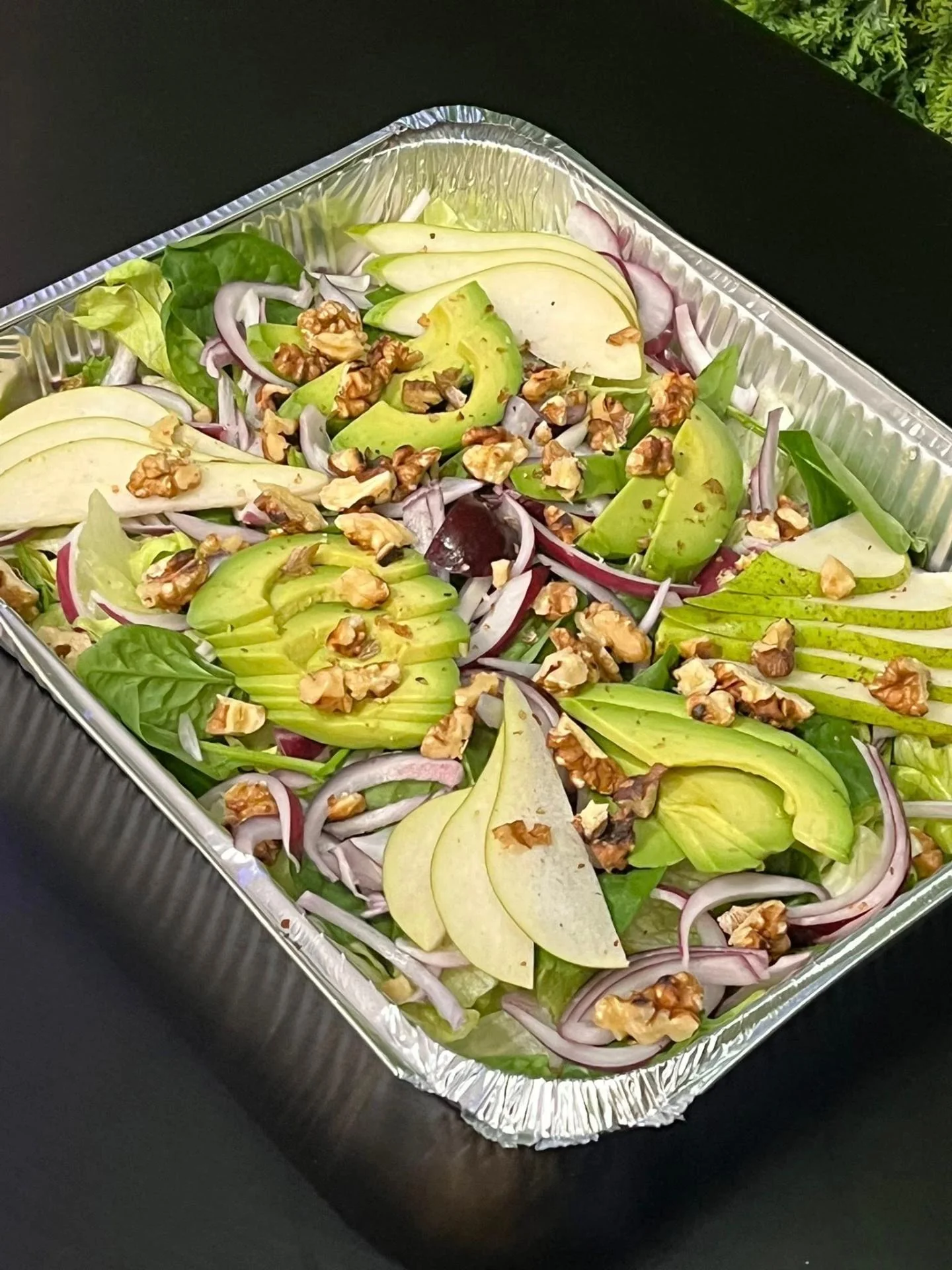 Pear walnut salad